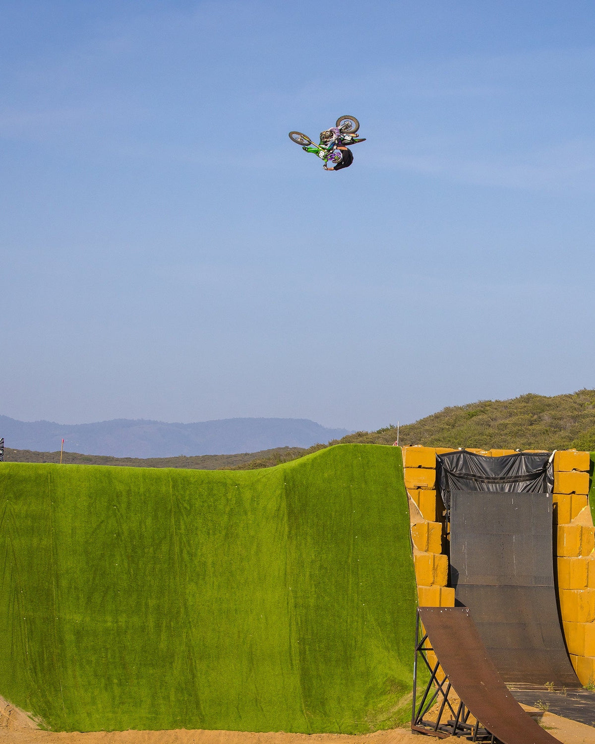 Slayco 96 Knee Pad - EVS Sports