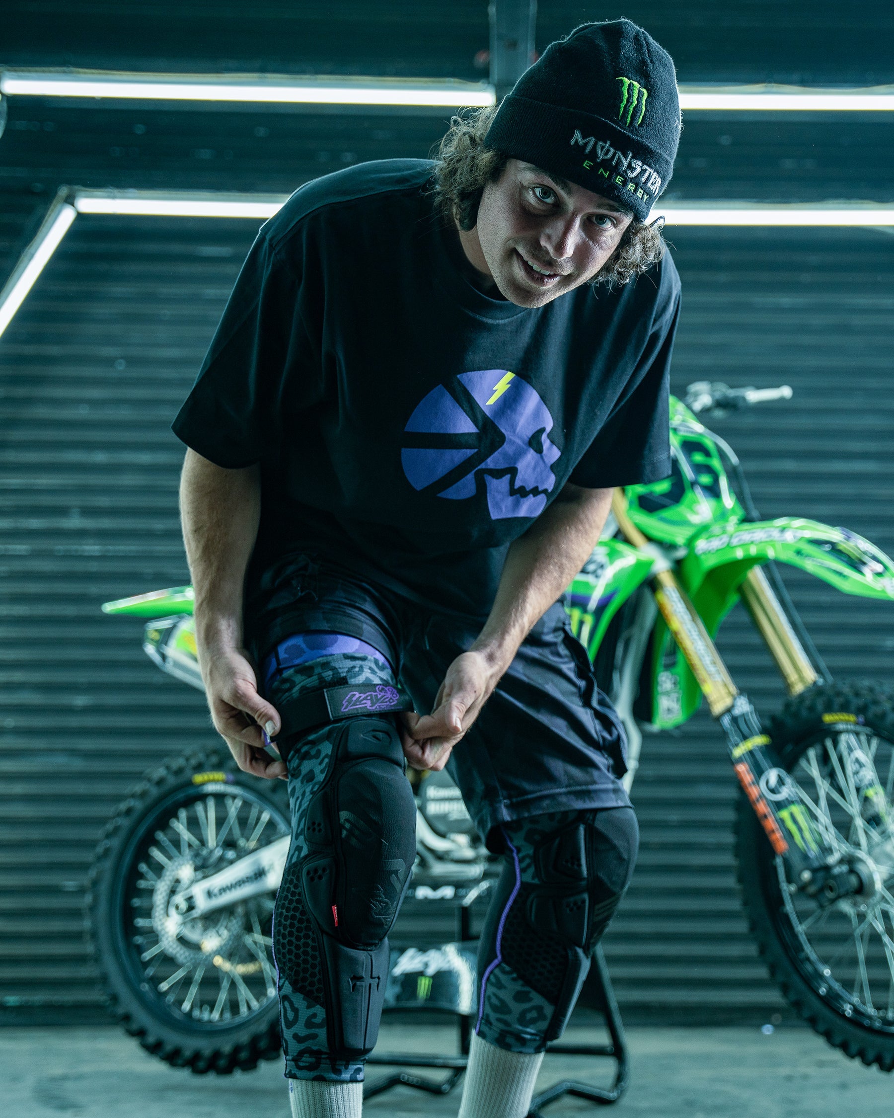 Slayco96 Knee Guard - Ghost Leopard - EVS Sports